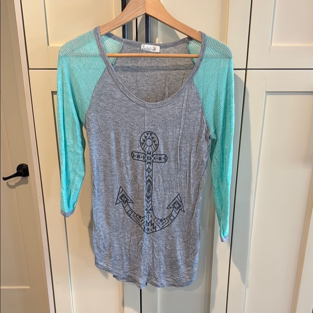 Spoiled Woman’s Henley